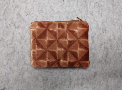 B-015_04_back