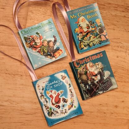 Ornaments: Santa Books Set of 4 Mini Books