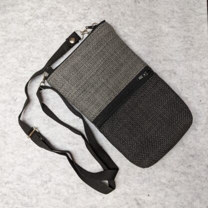 Bag: cross body cell phone bag - Image 27